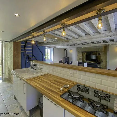 Charmante Maison Ancienne Au Coeur Du Village Avec Jardin Et Terrasse - Fr-1-497-219 Σπίτι διακοπών