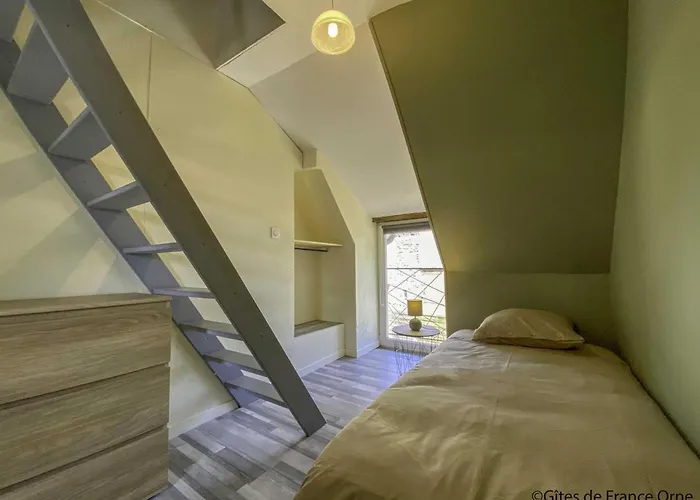 Dom wakacyjny Charmante Maison Ancienne Au Coeur Du Village Avec Jardin Et Terrasse - Fr-1-497-219