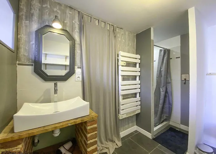 Dom wakacyjny Charmante Maison Ancienne Au Coeur Du Village Avec Jardin Et Terrasse - Fr-1-497-219 *